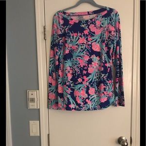 Lilly Pulitzer NEW with tags Shirt gold tone buttons on sleeves